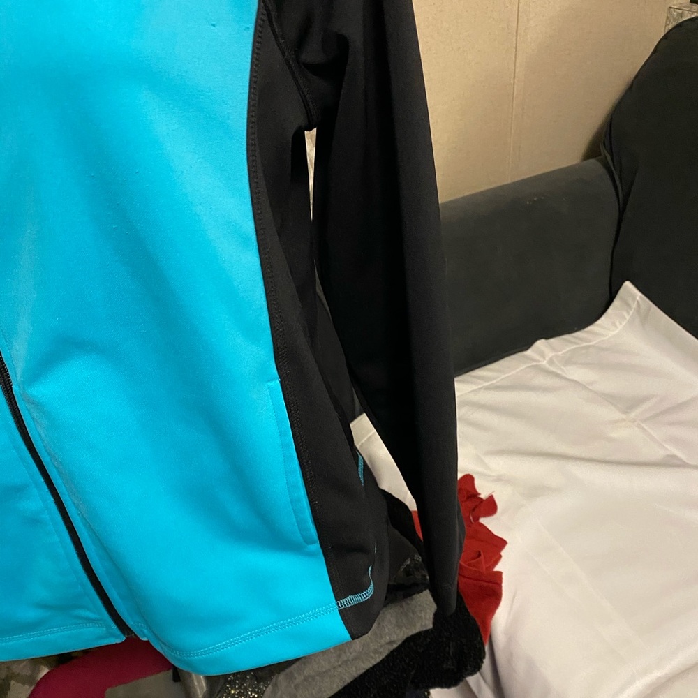 Jacket - Picture 2 of 3